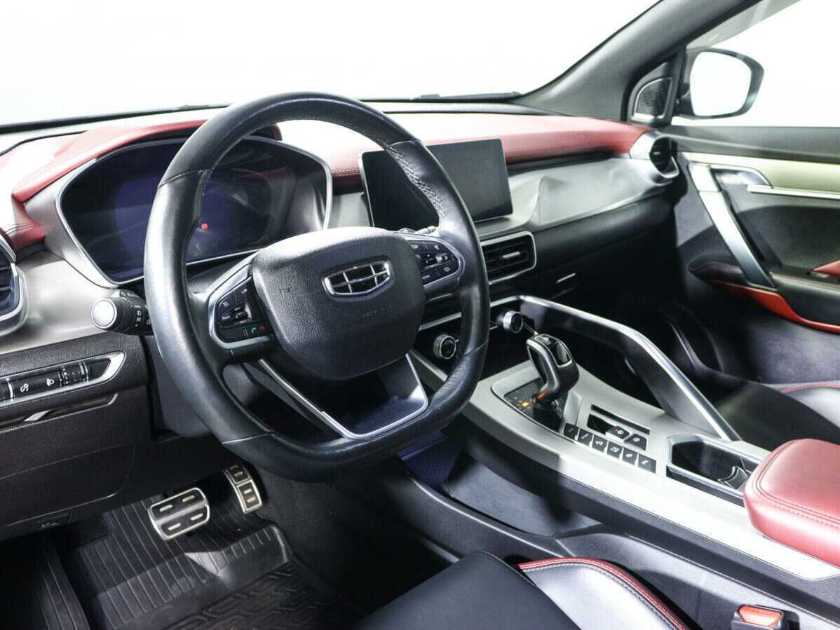 Б/У Джили Кулрэй 2021 года. Фото: #11