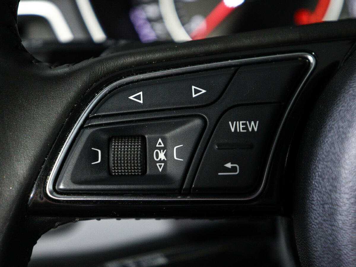 Б/У Ауди А4 2016 года. Фото: #21