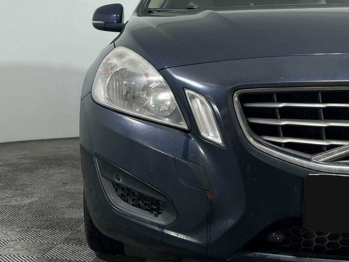 Б/У Вольво С60 2012 года. Фото: #14