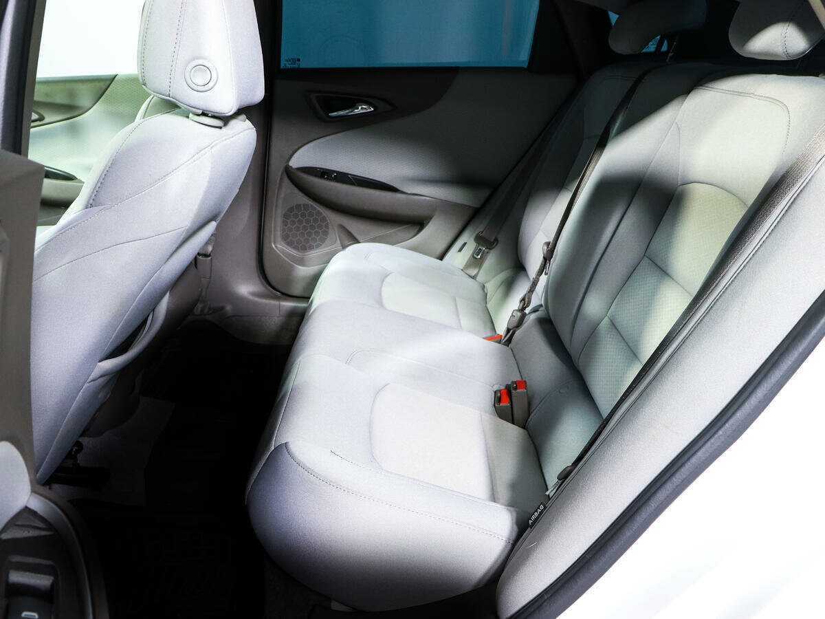 Б/У Шевроле Малибу 2019 года. Фото: #9