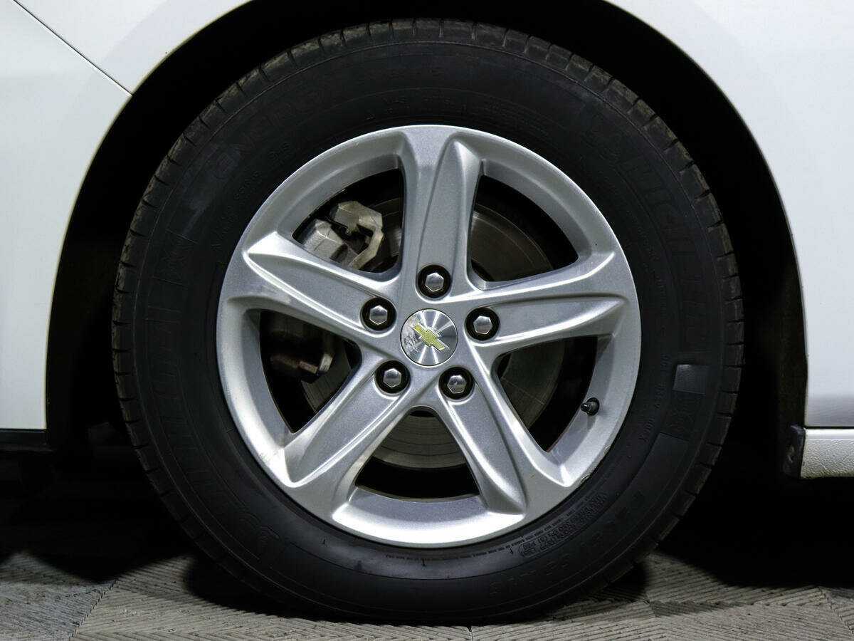 Б/У Шевроле Малибу 2019 года. Фото: #14