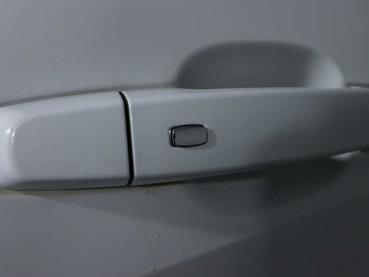 Б/У Шевроле Малибу 2019 года. Фото: #16