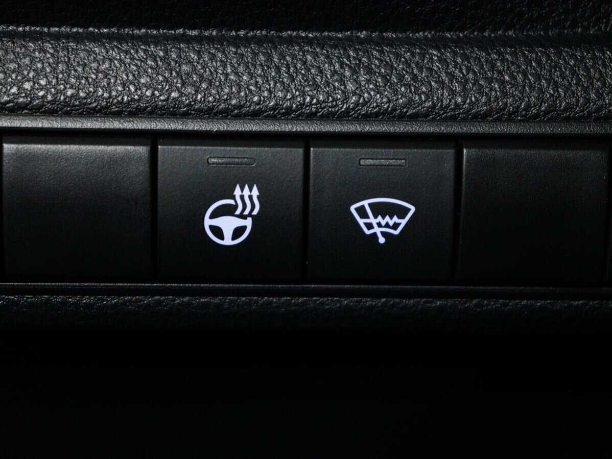 Б/У Тойота Королла 2019 года. Фото: #14