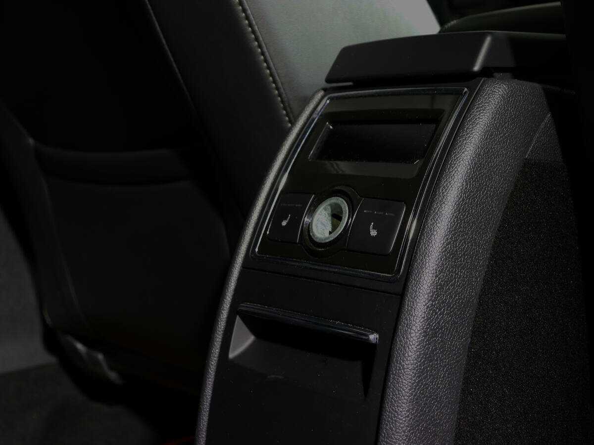 Б/У Шкода Суперб 2014 года. Фото: #15