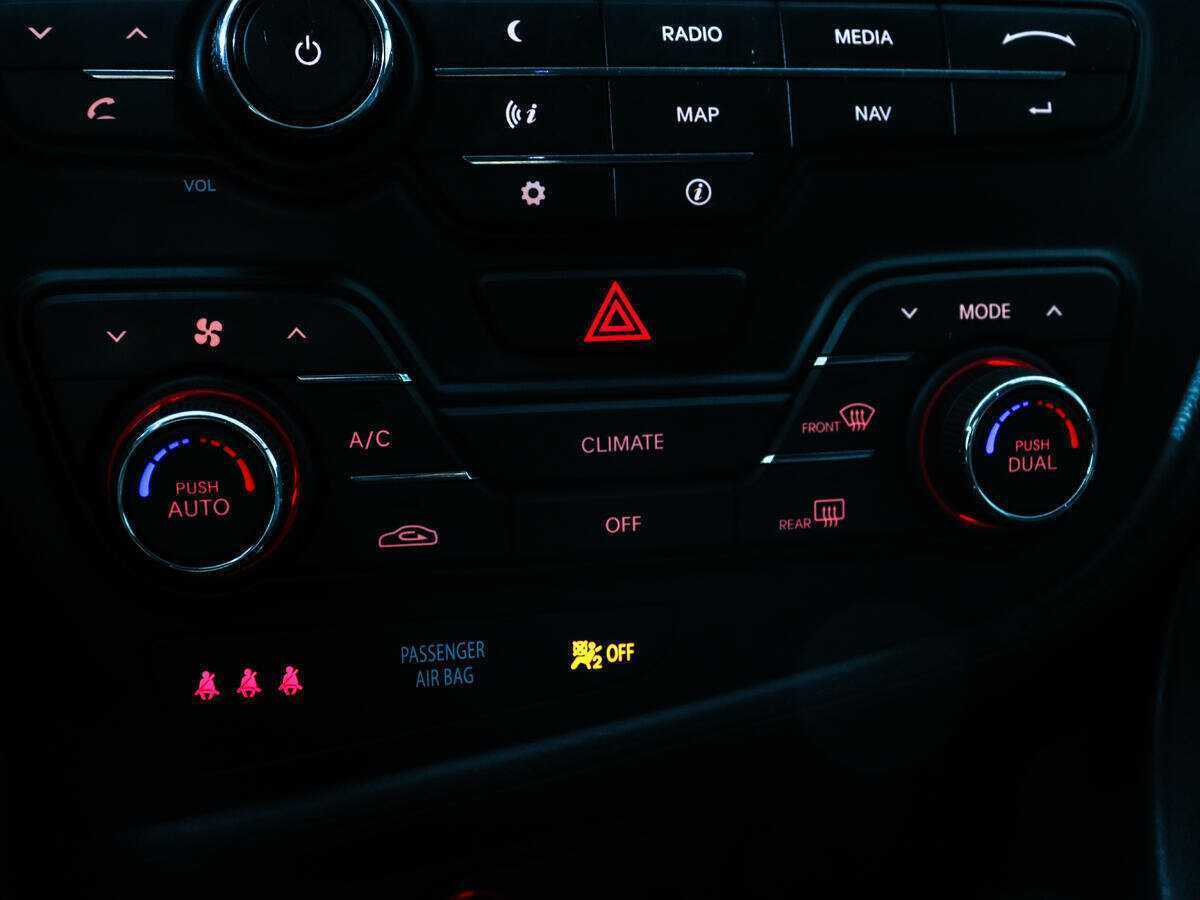 Б/У Киа Оптима 2012 года. Фото: #14