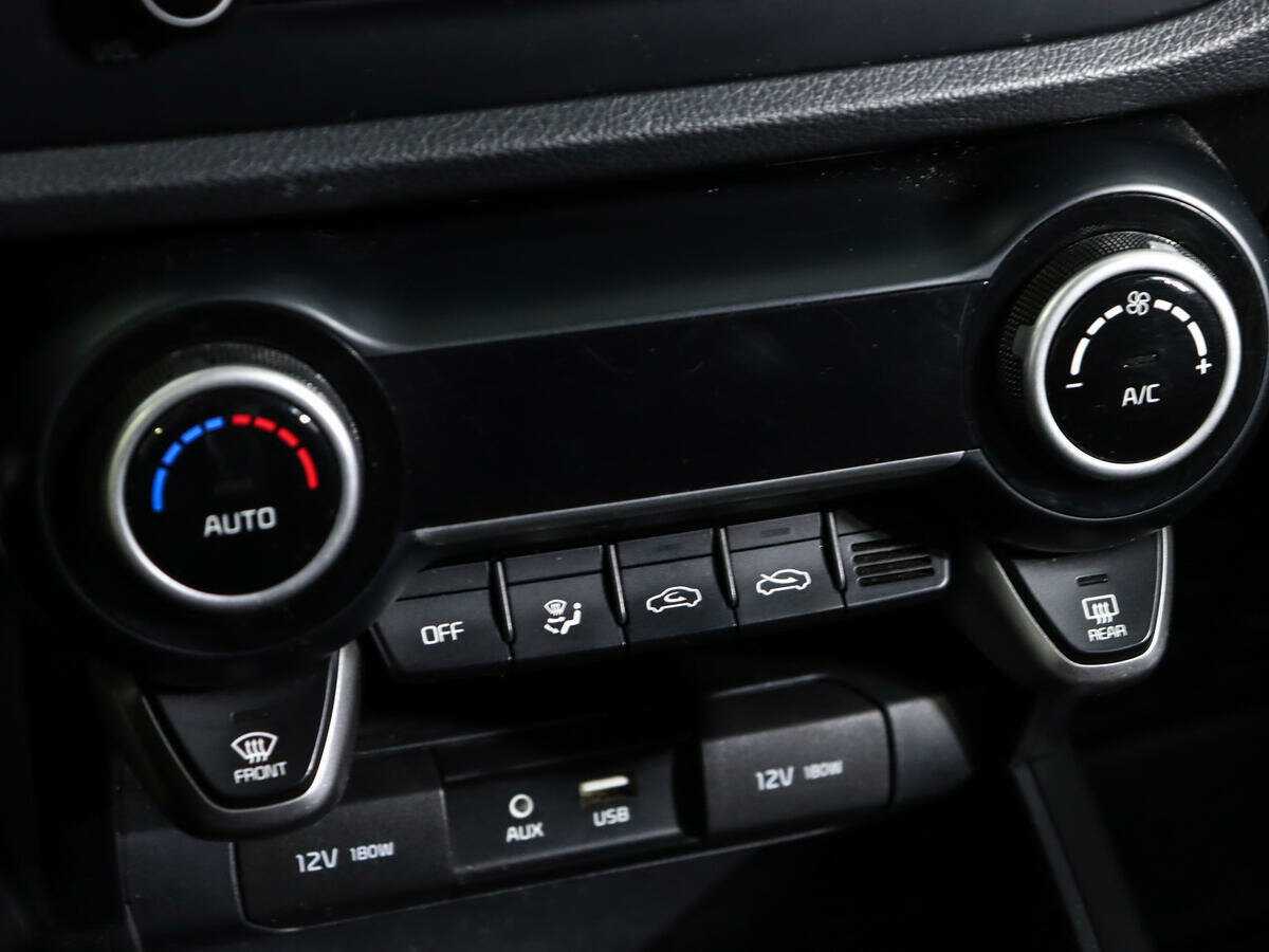 Б/У Киа Рио 2019 года. Фото: #16