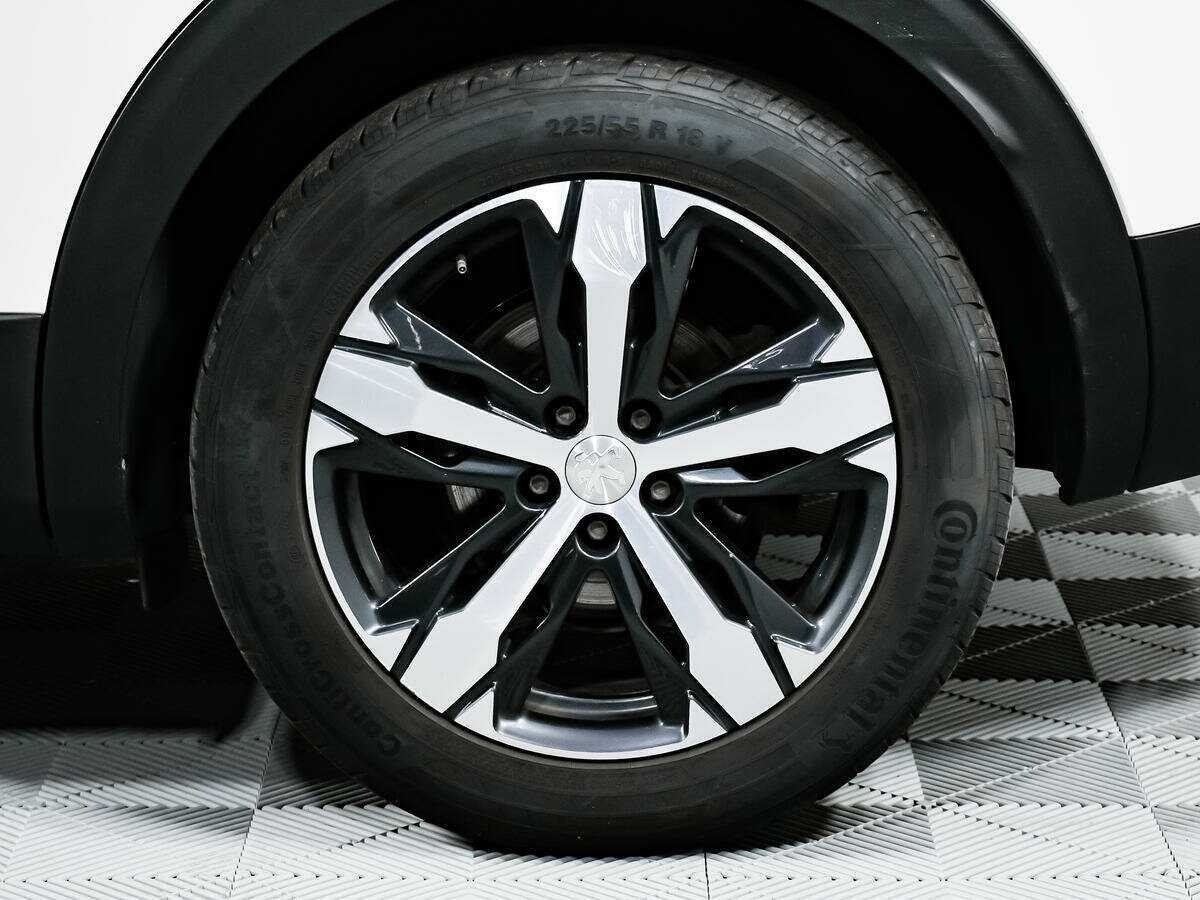 Б/У Пежо 3008 2017 года. Фото: #12