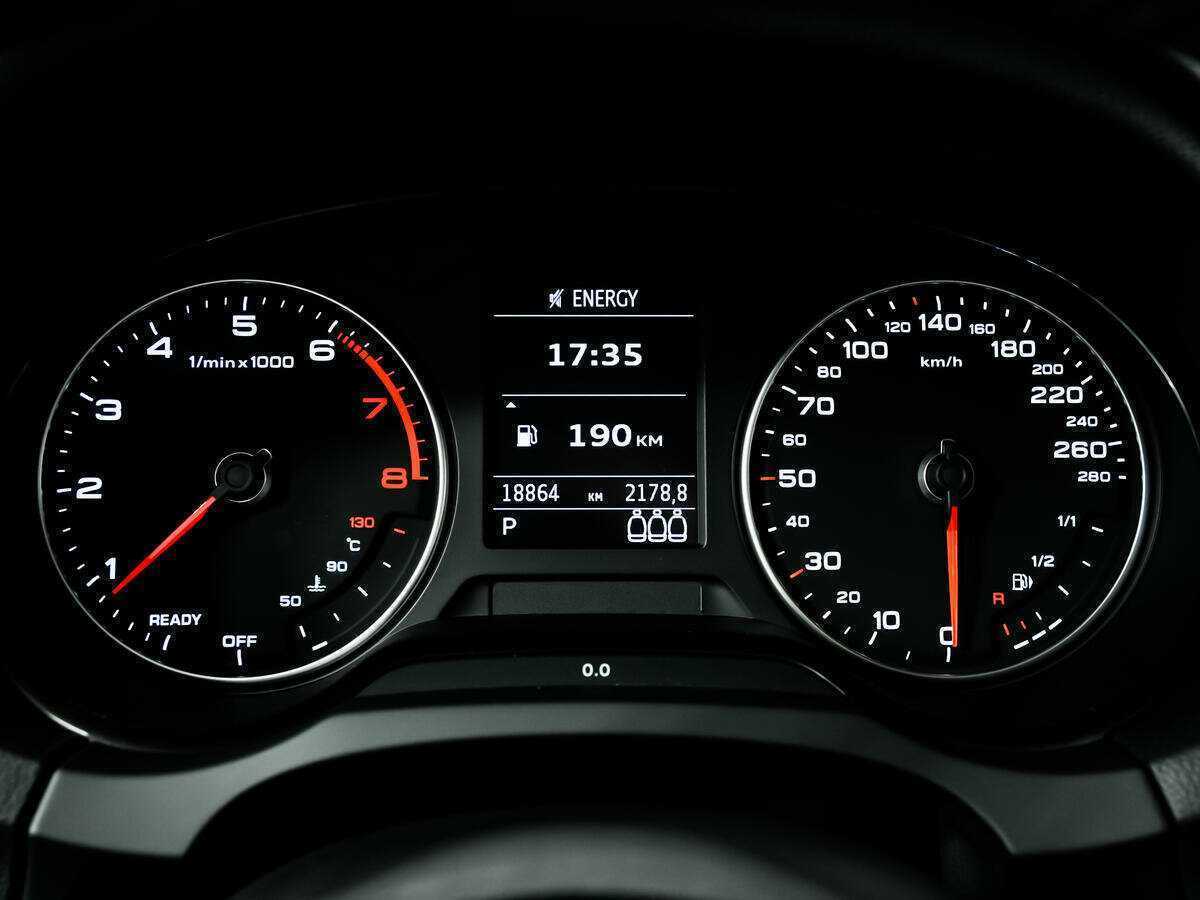 Б/У Ауди А3 2016 года. Фото: #9