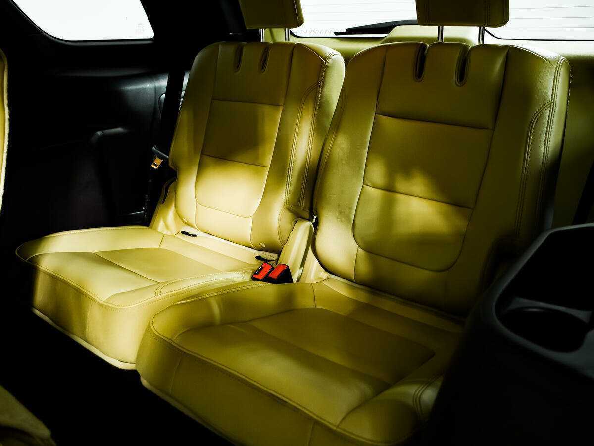 Б/У Форд Експлорер 2016 года. Фото: #13