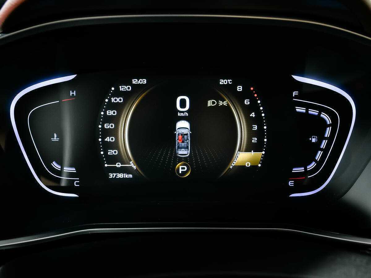 Б/У Джили Кулрэй 2020 года. Фото: #9