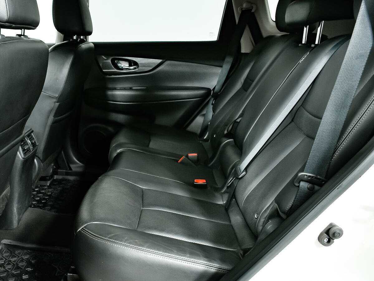 Б/У Ниссан Икс-Трейл 2018 года. Фото: #11