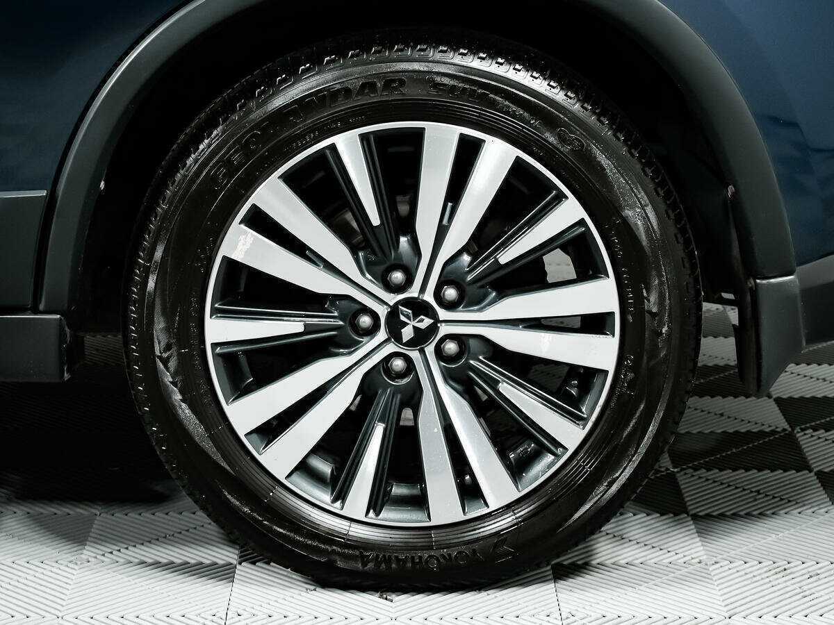 Б/У Митсубиши Оутлэндер 2018 года. Фото: #11