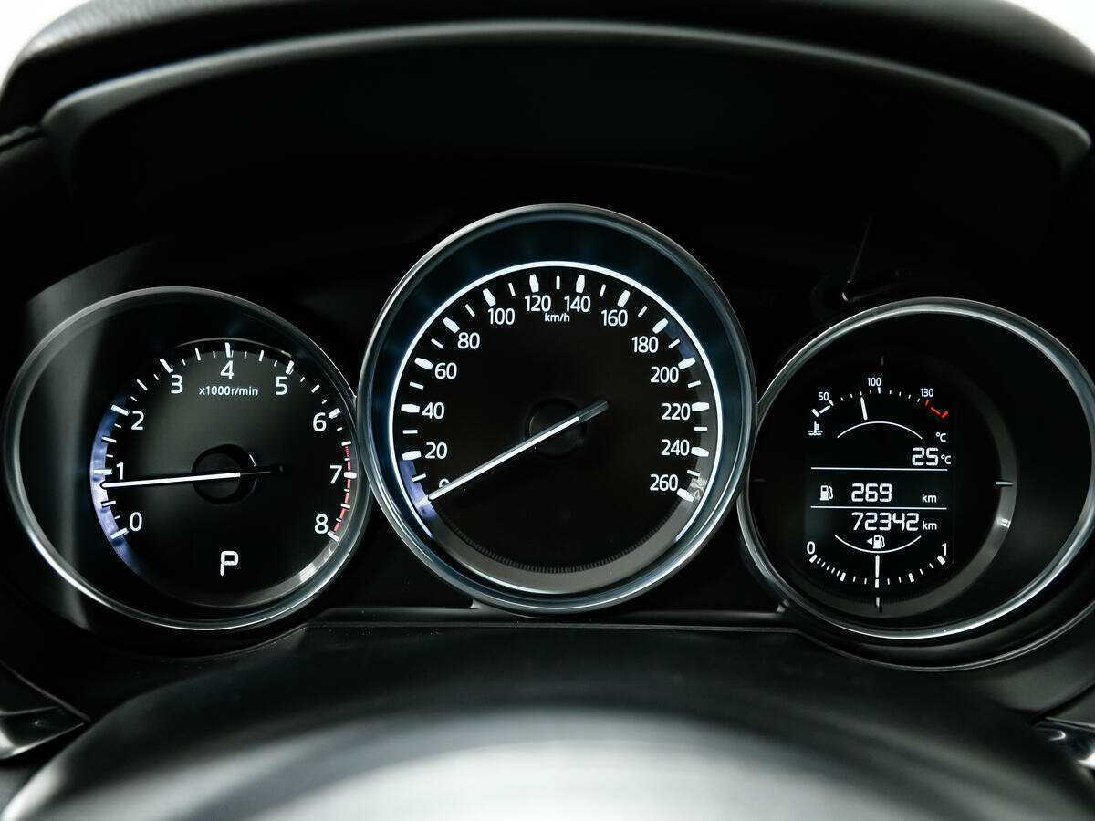 Б/У Мазда 6 2019 года. Фото: #9