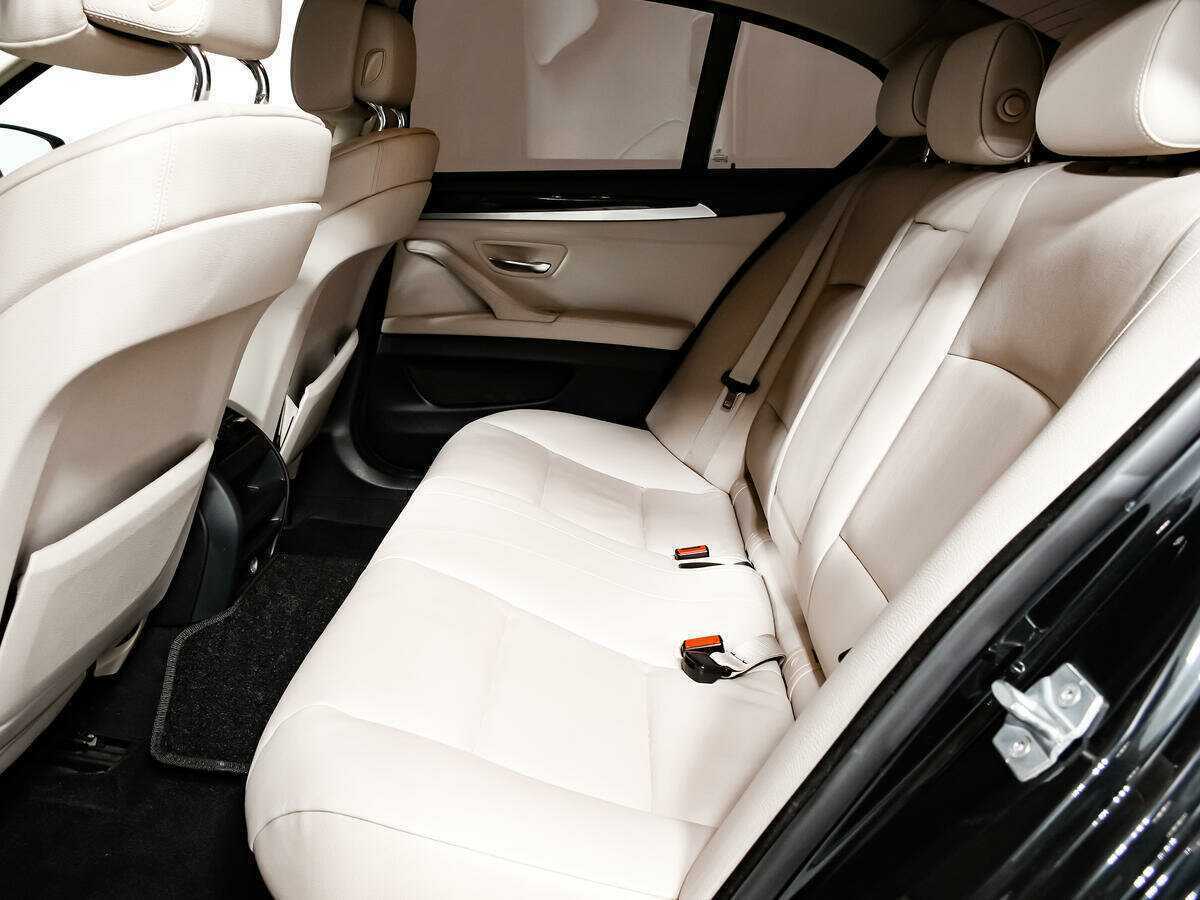 Б/У БМВ 5 серии 2013 года. Фото: #11