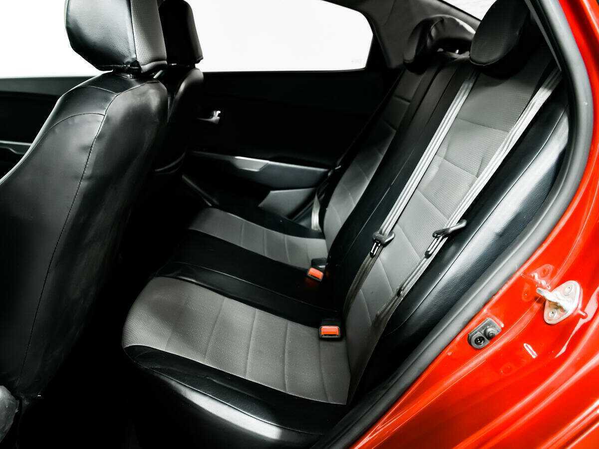 Б/У Киа Рио 2015 года. Фото: #10