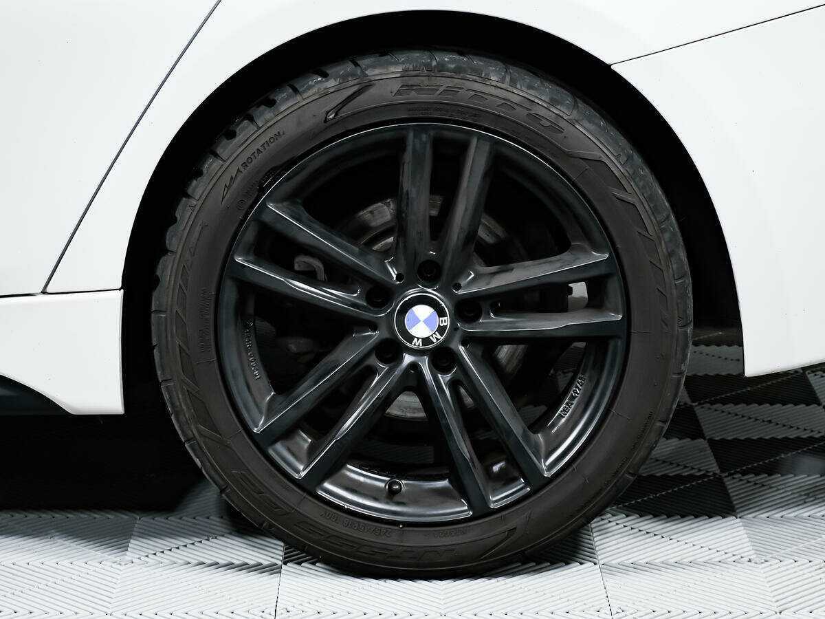 Б/У БМВ 3 серии 2016 года. Фото: #13