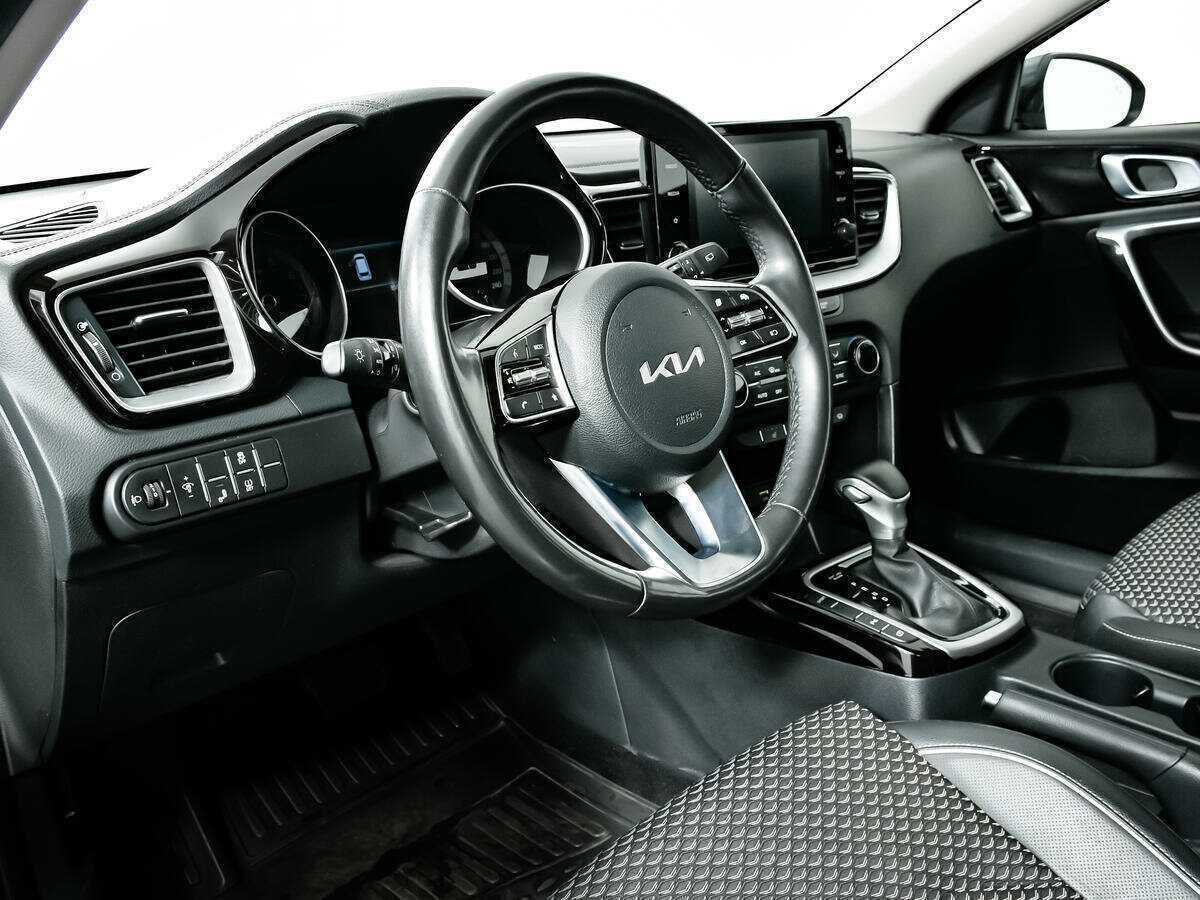 Б/У Киа Сид 2022 года. Фото: #12