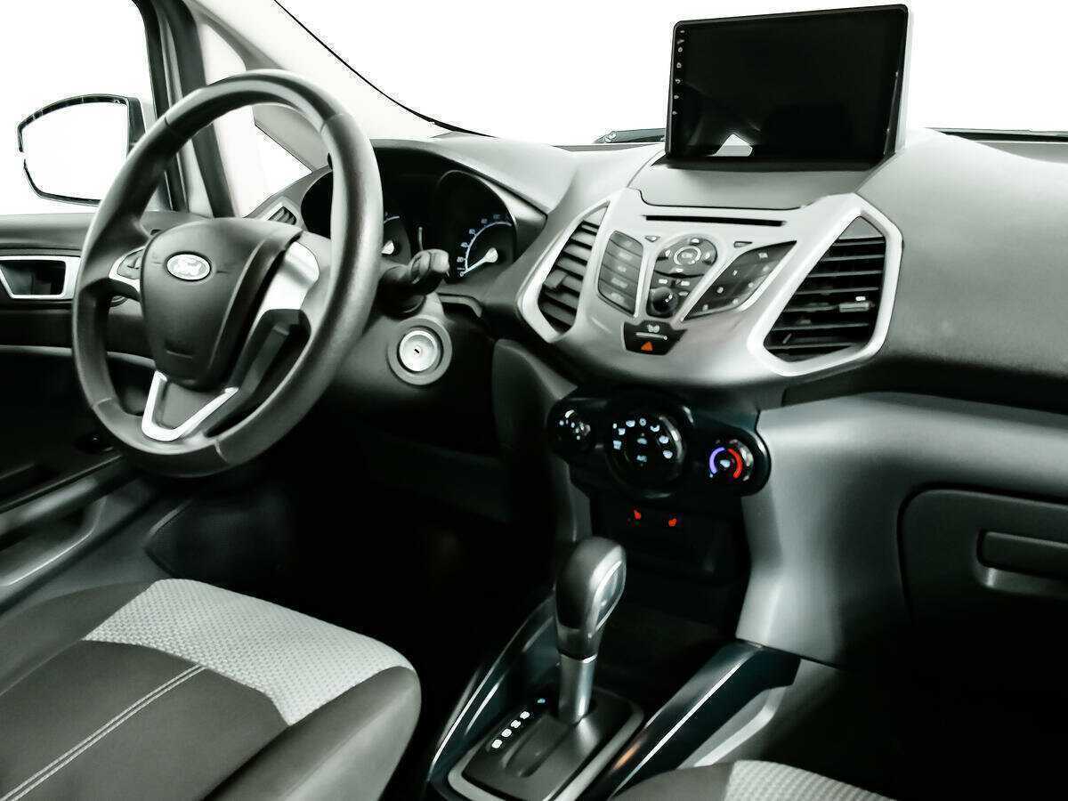 Б/У Форд ЭкоСпорт 2016 года. Фото: #8