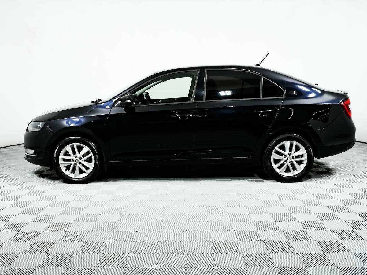 Б/У Шкода Рапид 2018 года. Фото: #7