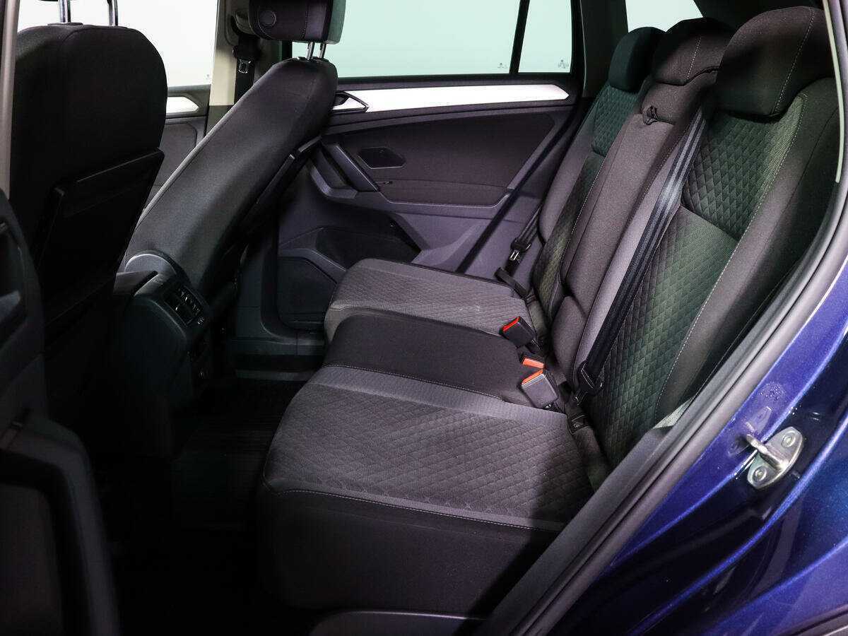 Б/У Фольксваген Тигуан 2017 года. Фото: #7