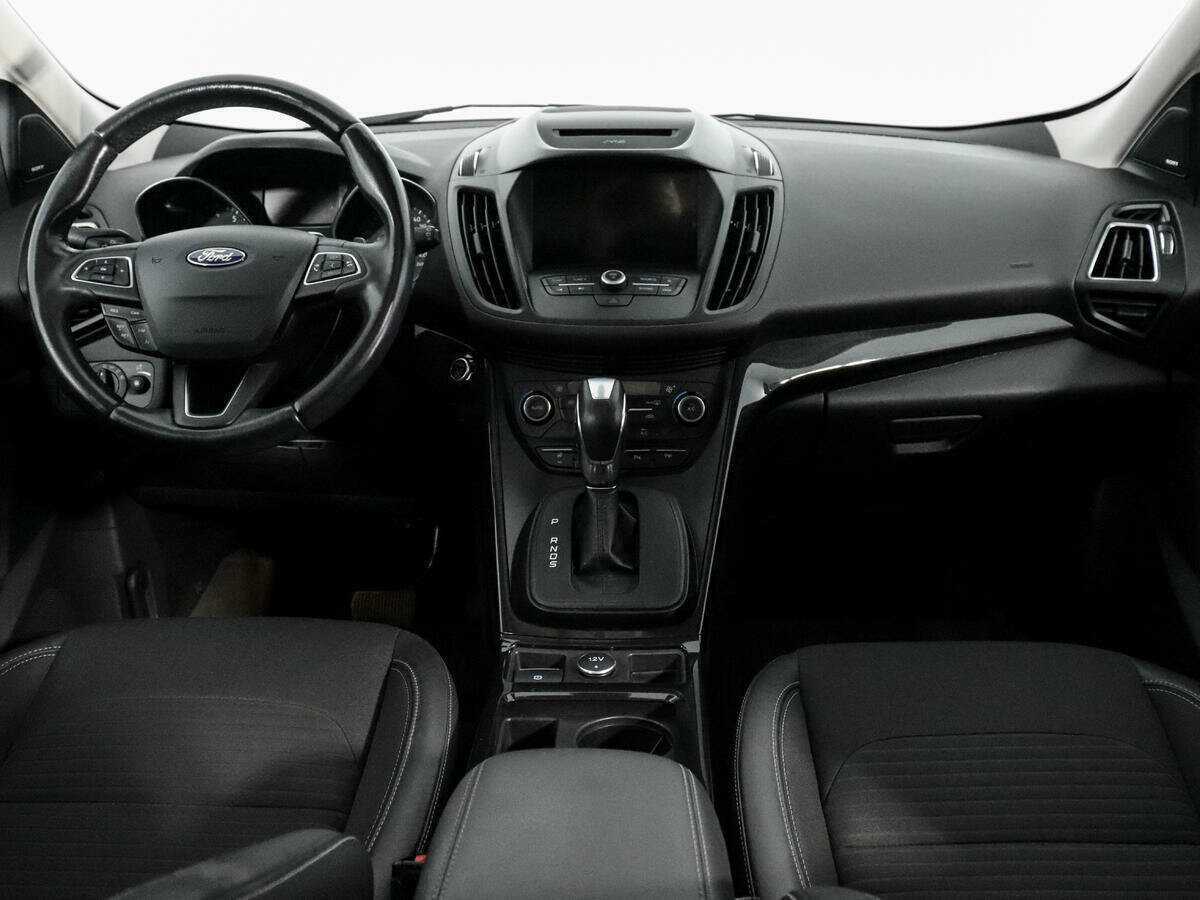 Б/У Форд Куга 2017 года. Фото: #8