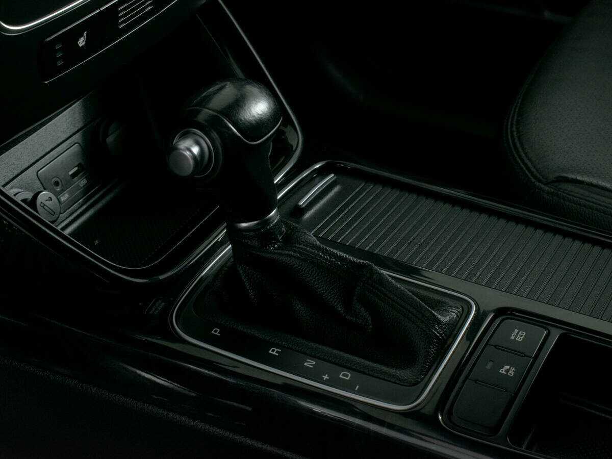 Б/У Киа Соренто 2017 года. Фото: #15