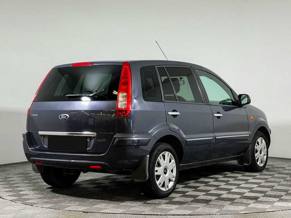 Б/У Форд Фьюжн 2012 года. Фото: #3