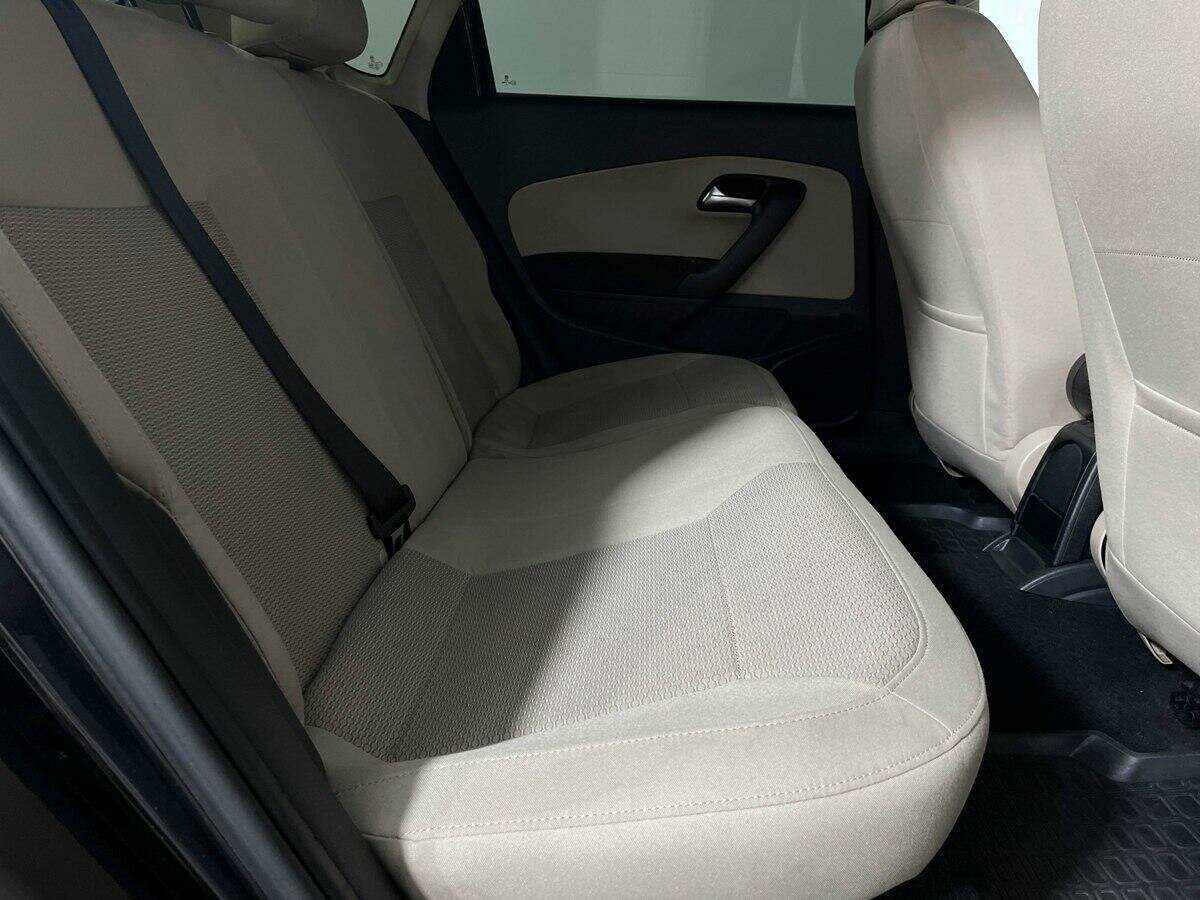 Б/У Фольксваген Поло 2016 года. Фото: #9