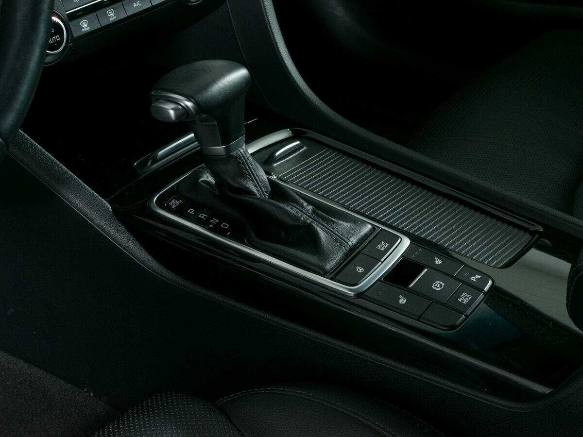 Б/У Киа Оптима 2018 года. Фото: #16