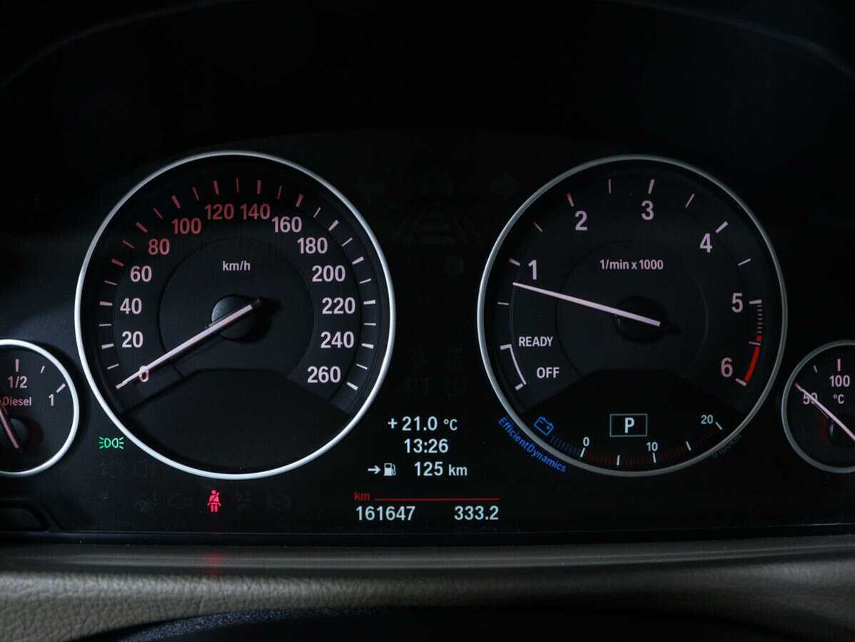 Б/У БМВ 3 серии 2013 года. Фото: #10