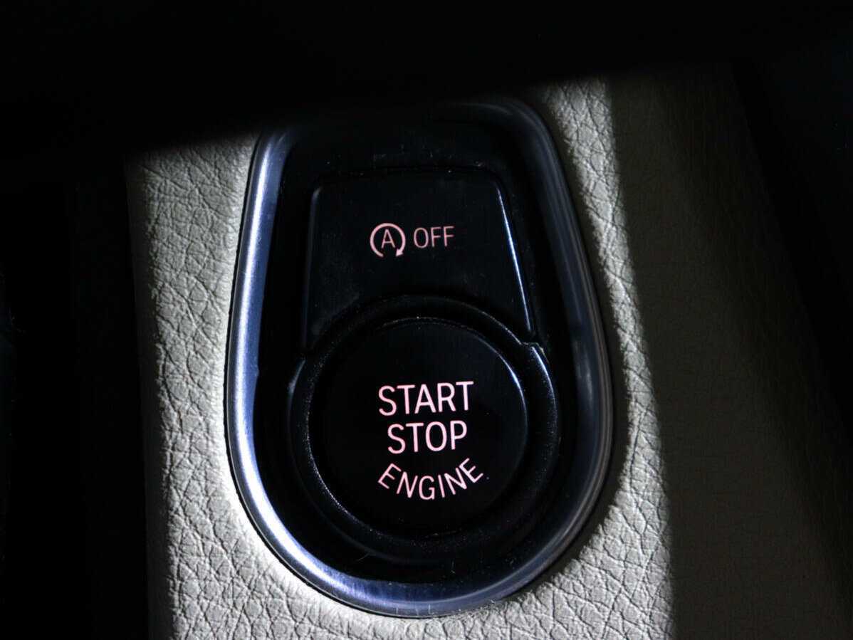 Б/У БМВ 3 серии 2013 года. Фото: #24