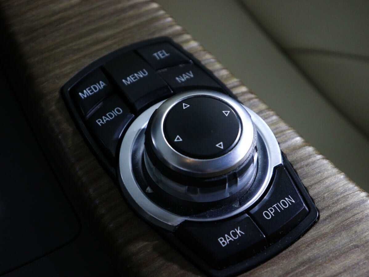 Б/У БМВ 3 серии 2013 года. Фото: #25