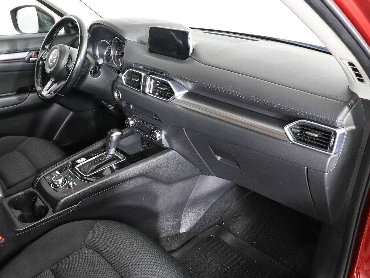 Б/У Мазда Ц-Икс-5 2017 года. Фото: #9