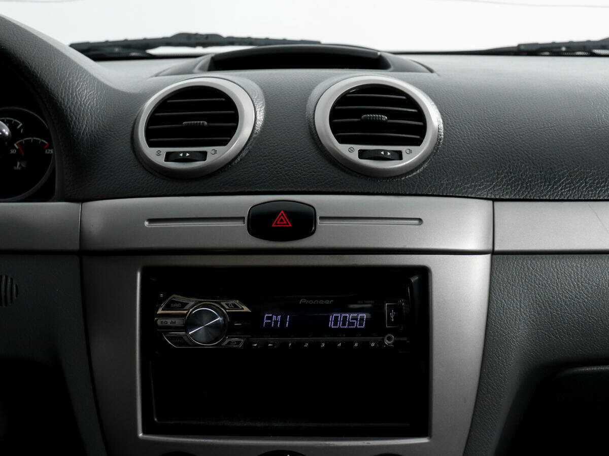 Б/У Шевроле Лачетти 2012 года. Фото: #12