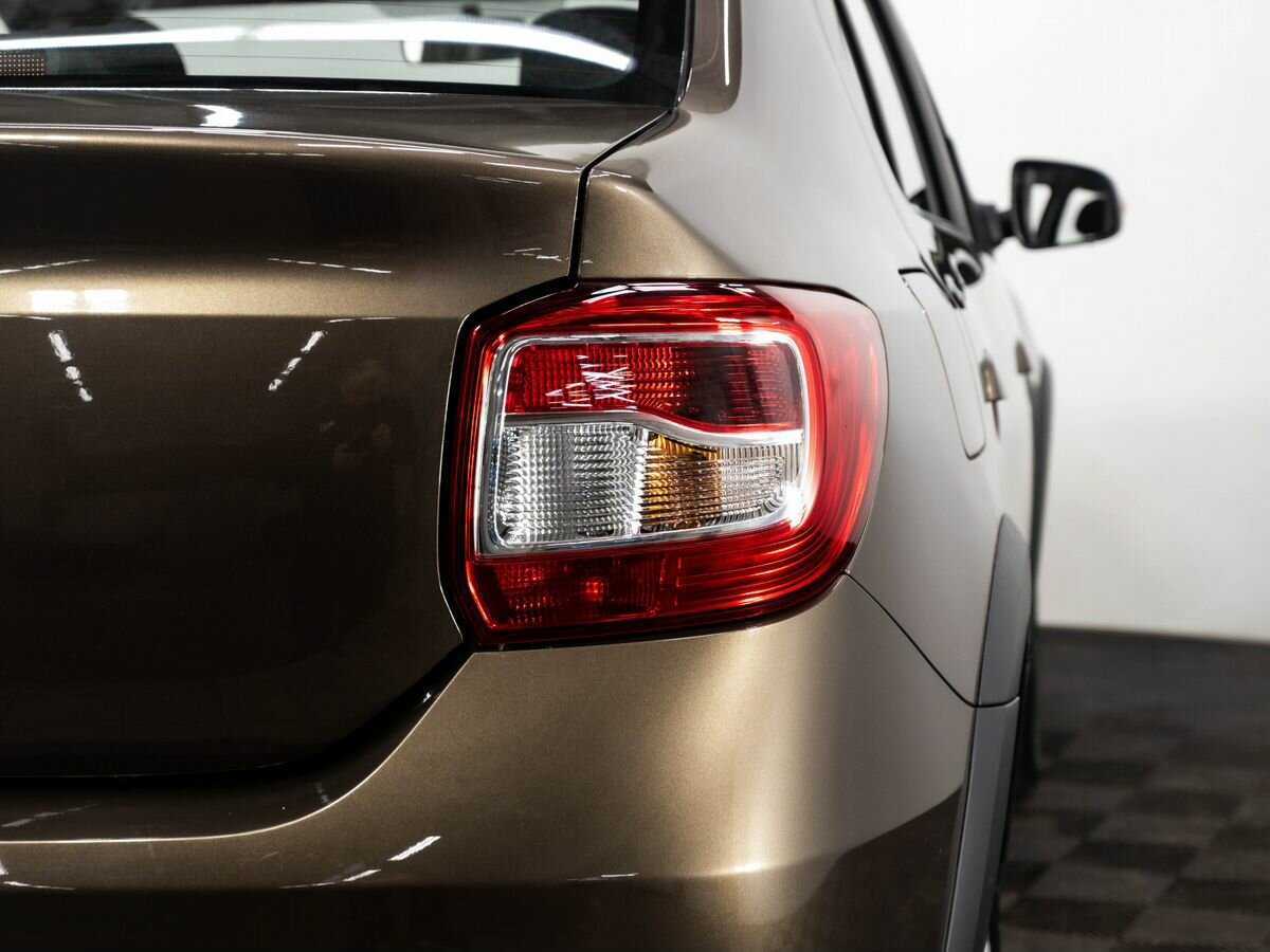 Б/У Рено Логан 2021 года. Фото: #6