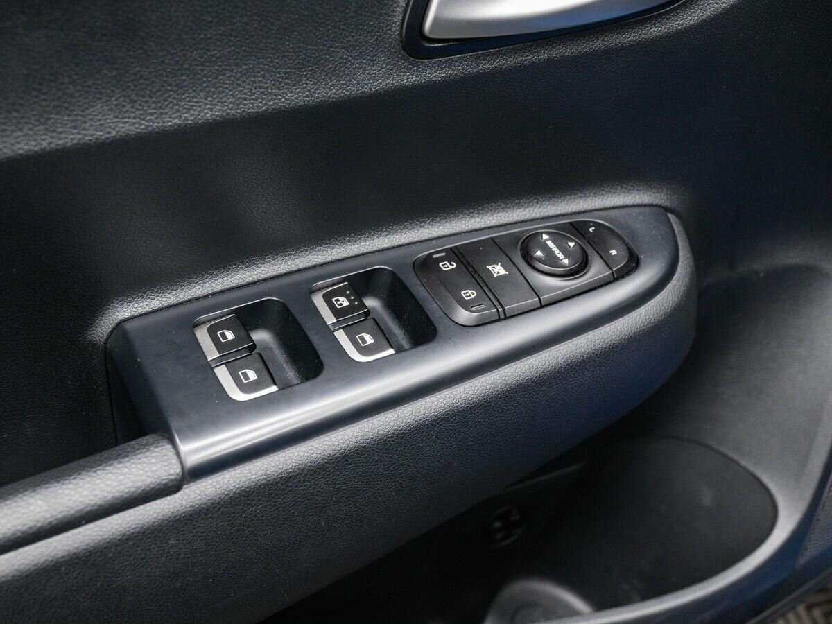 Б/У Киа Рио 2020 года. Фото: #14