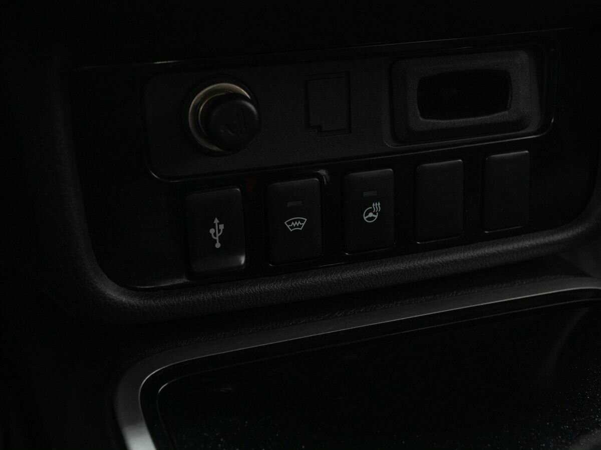 Б/У Митсубиши Оутлэндер 2019 года. Фото: #18