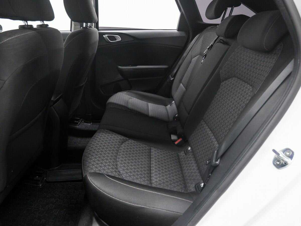 Б/У Киа Сид 2020 года. Фото: #12