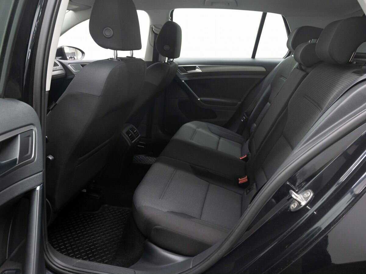 Б/У Фольксваген Гольф 2013 года. Фото: #10