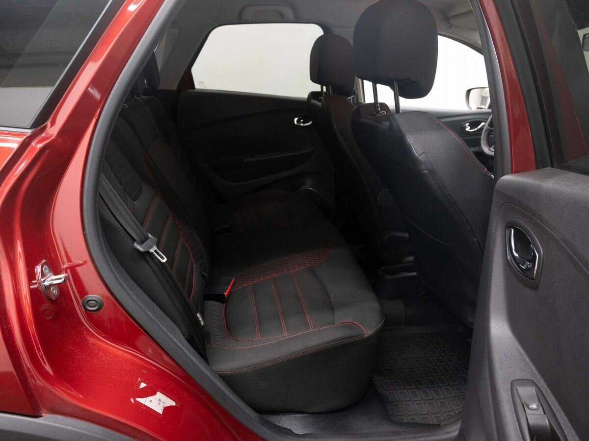 Б/У Рено Каптюр 2019 года. Фото: #11