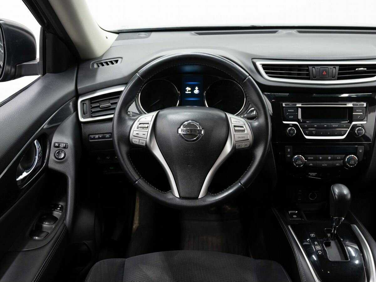 Б/У Ниссан Икс-Трейл 2016 года. Фото: #15