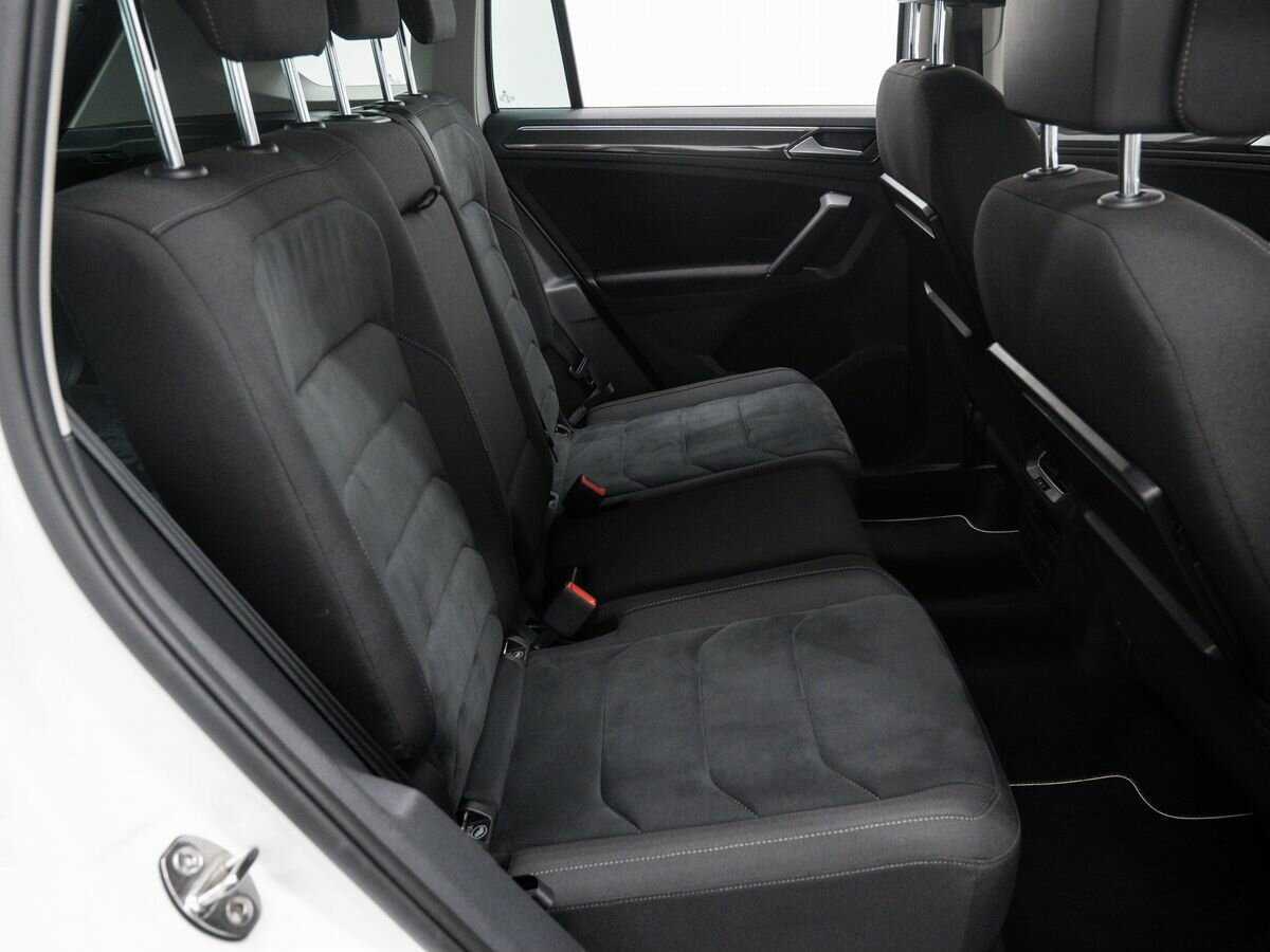 Б/У Фольксваген Тигуан 2017 года. Фото: #10