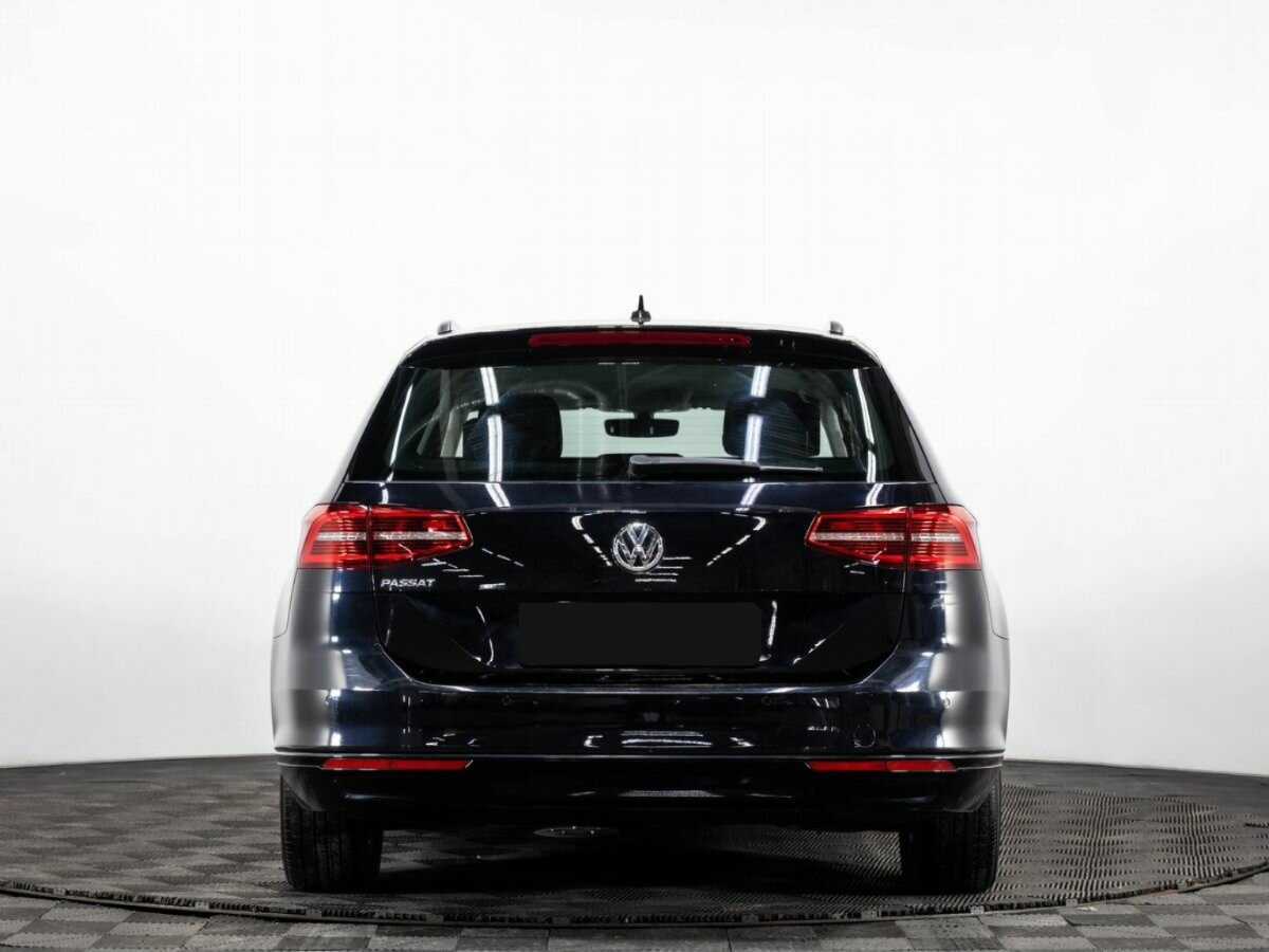 Б/У Фольксваген Пассат 2018 года. Фото: #4
