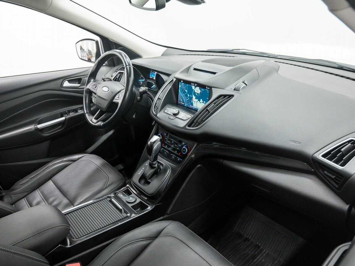 Б/У Форд Куга 2017 года. Фото: #7