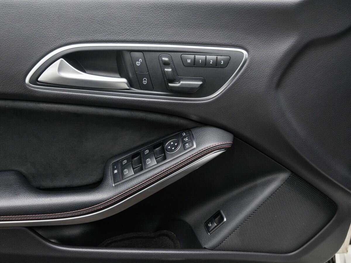 Б/У Мерседес-Бенц КЛА 2014 года. Фото: #14