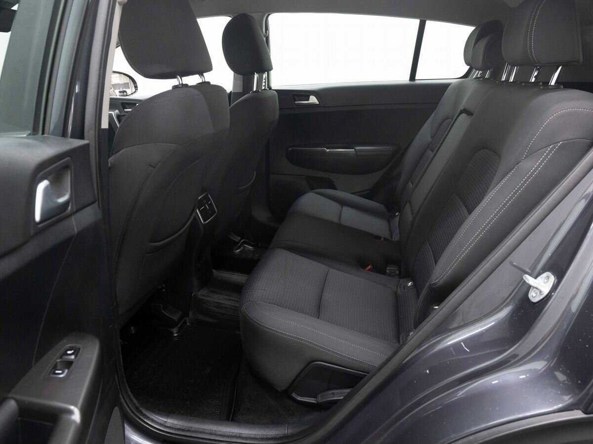 Б/У Киа Спортейдж 2017 года. Фото: #10