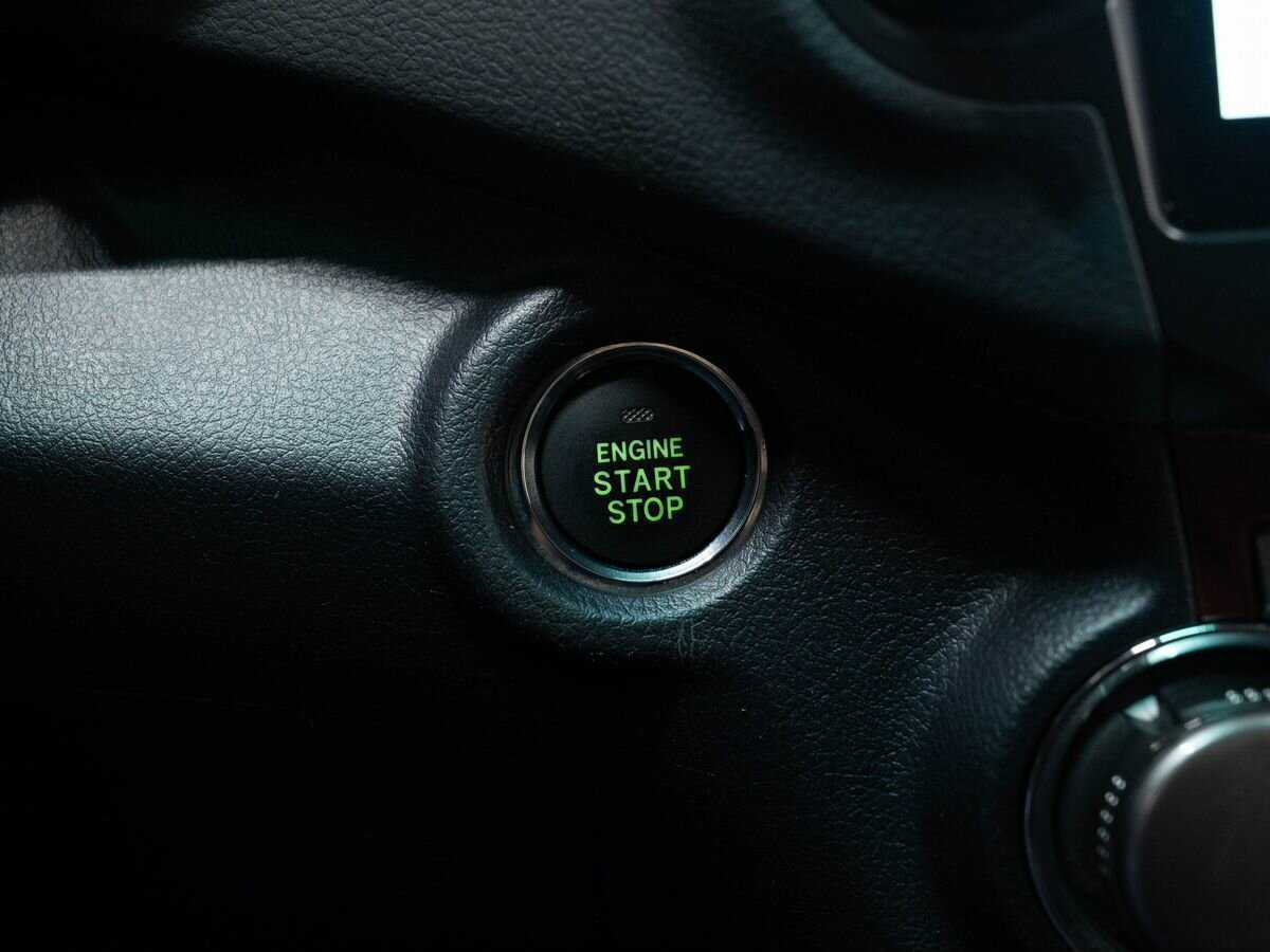 Б/У Тойота Хайлэндер 2012 года. Фото: #21