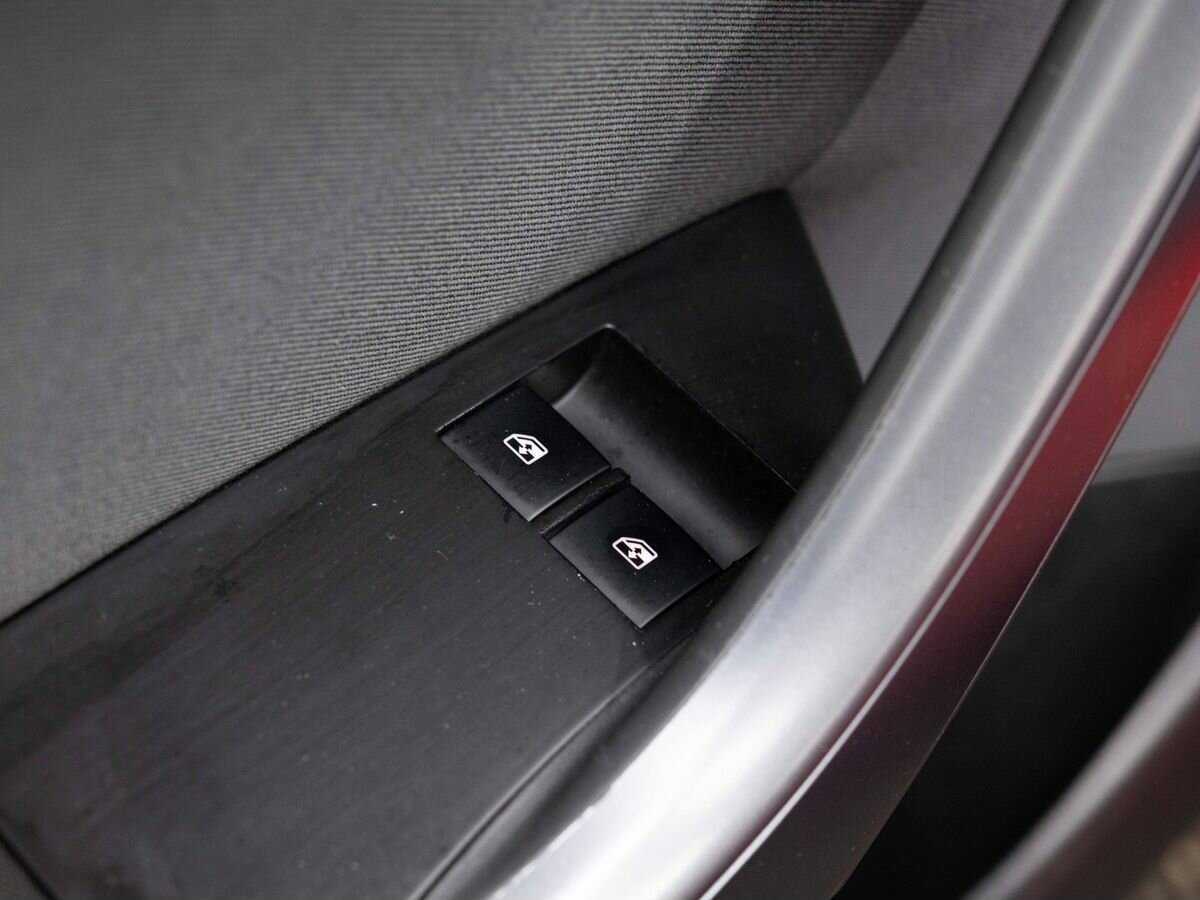 Б/У Опель Астра 2012 года. Фото: #19