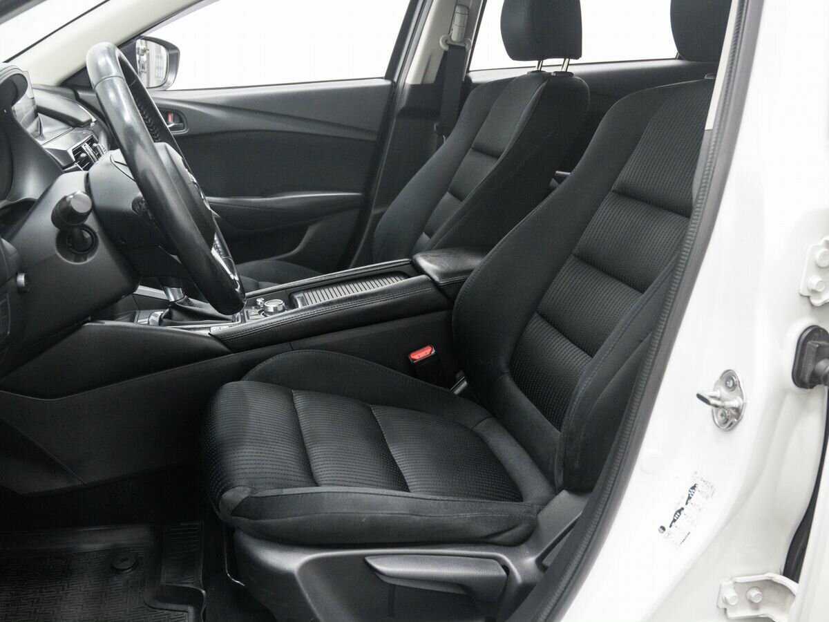 Б/У Мазда 6 2015 года. Фото: #12