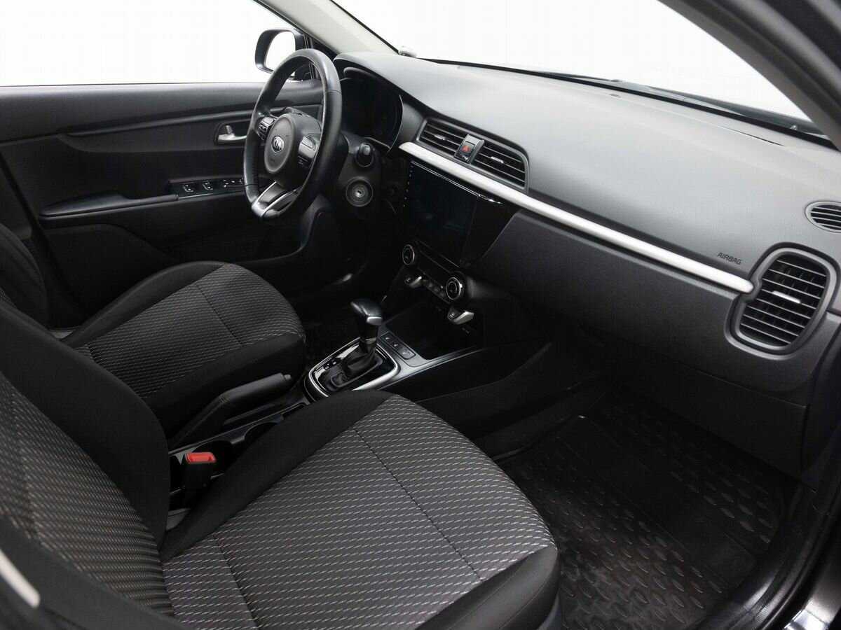 Б/У Киа Рио 2017 года. Фото: #11